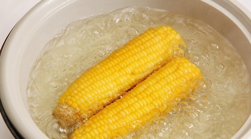 Как варить кукурузу в початках в кастрюле с солью – рецепт пошагово, нюансы и правила