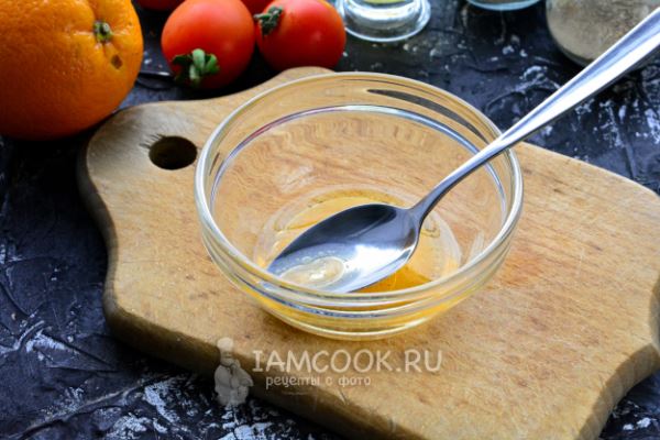 Салат с рукколой и мандаринами